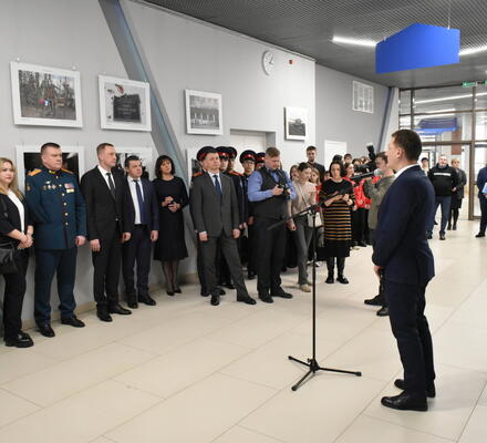 Открылась вторая выставка военкора «Российской газеты» Владимира Аносова «Донбасс»